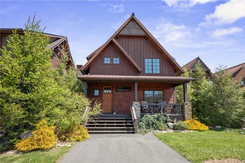 Photo of 23 Eagle Park Circle, Banner Elk, NC 28604 (MLS # 261395)