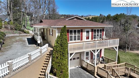 Photo of 308 Lakeview Drive, Deep Gap, NC 28618 (MLS # 260347)