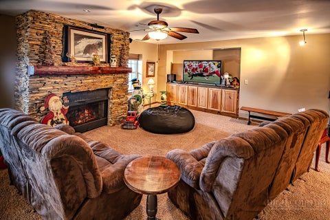 Photo of 110 Greenbriar Road, Beech Mountain, NC 28604 (MLS # 261841)