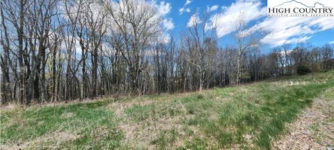 Photo of Lot 4 Crestwood Circle, Newland, NC 28657 (MLS # 249261)