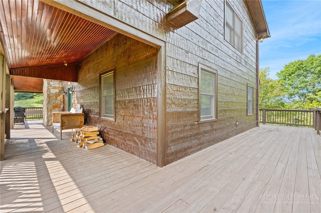 1003 Deerwood Road