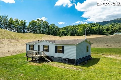 Photo of 333 Ragan Road, Trade, TN 37691 (MLS # 257821)
