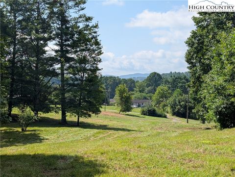 Photo of 803 Flat Rock Road, Crumpler, NC 28617 (MLS # 257143)