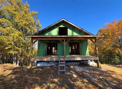 Photo of 930 Falcon Ridge Drive, West Jefferson, NC 28694 (MLS # 263801)
