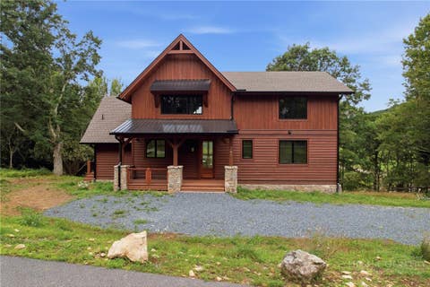 Photo of 761 Foxfire Drive, Banner Elk, NC 28604 (MLS # 263771)