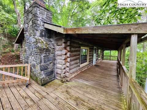 Photo of 502 Lynn Hill Road, Boone, NC 28607 (MLS # 244792)