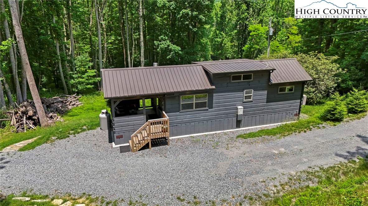 Boone, North Carolina 28607, United States, 1 Bedroom Bedrooms, ,1 BathroomBathrooms,Residential,Active,163209