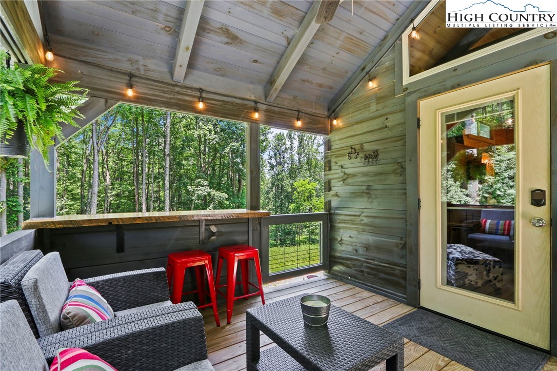 Boone, North Carolina 28607, United States, 1 Bedroom Bedrooms, ,1 BathroomBathrooms,Residential,Active,163209