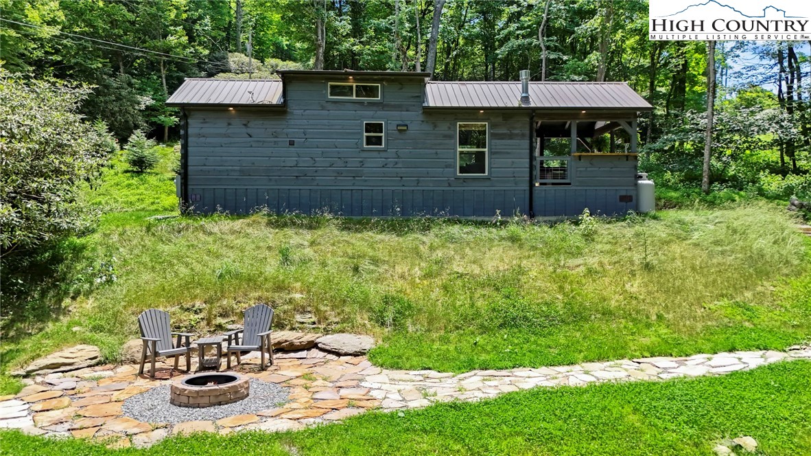 Boone, North Carolina 28607, United States, 1 Bedroom Bedrooms, ,1 BathroomBathrooms,Residential,Active,163209