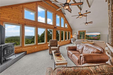 Photo of 374 Tinys Mountain Drive, Deep Gap, NC 28618 (MLS # 263128)