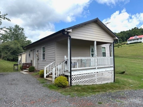 Photo of 201 Bertie Lane, Jefferson, NC 28640 (MLS # 263191)
