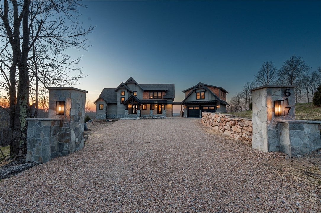 617 Eagle Creek Trail