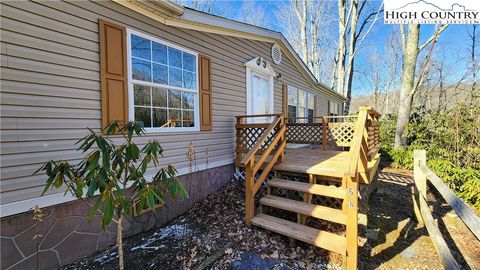 Photo of 68 Rhoneys View Road, Newland, NC 28657 (MLS # 259621)