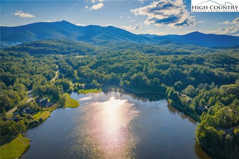 Photo of TBD Mountain Breeze Knoll, Blowing Rock, NC 28605 (MLS # 257691)