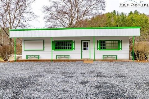 Photo of 1720 88 W Highway, West Jefferson, NC 28694 (MLS # 253063)