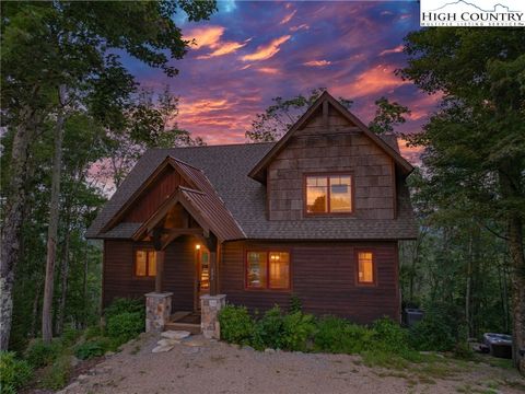 Photo of 237 High Country Overlook, Banner Elk, NC 28604 (MLS # 259973)