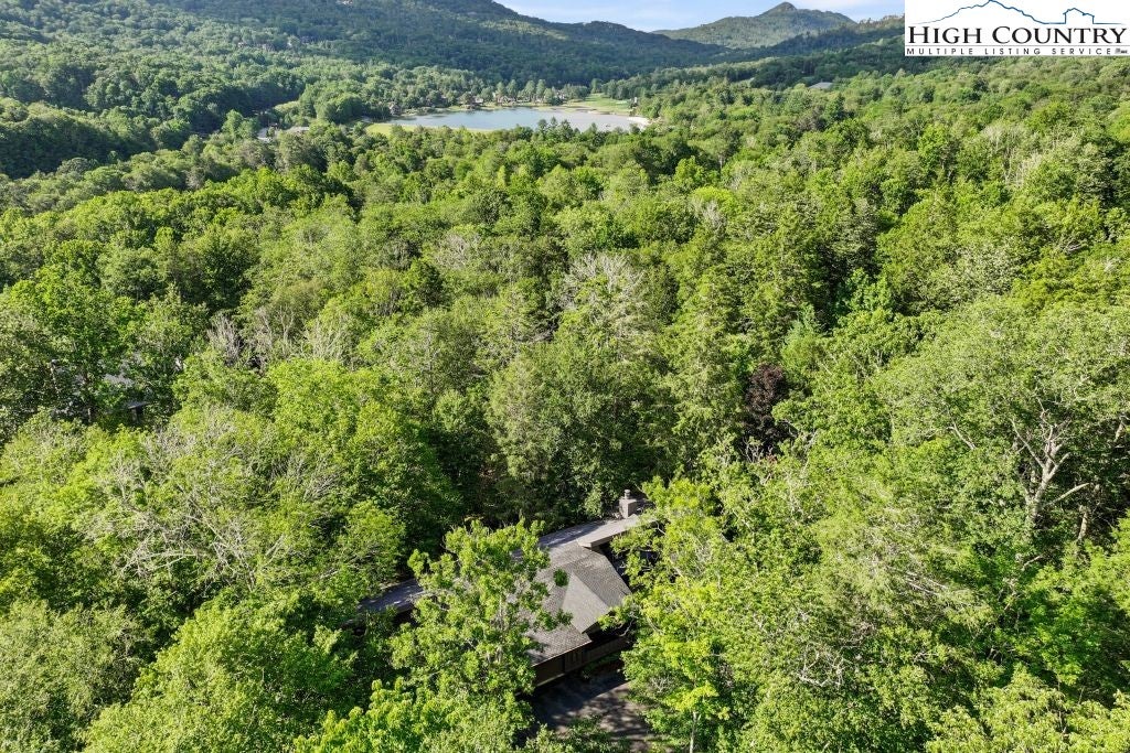 1325 Golf Course Road