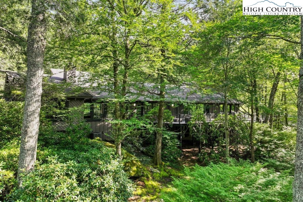 1325 Golf Course Road