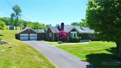 Photo of 2660 US Higway 221, Jefferson, NC 28640 (MLS # 261810)