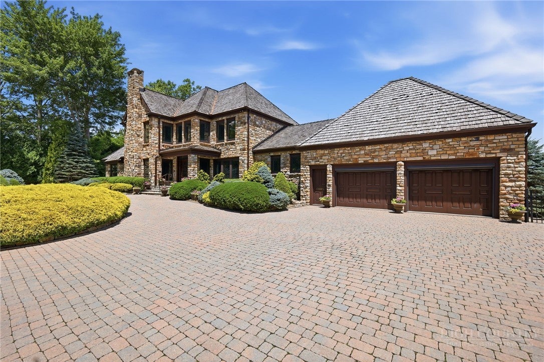 224 Chestnut Trail