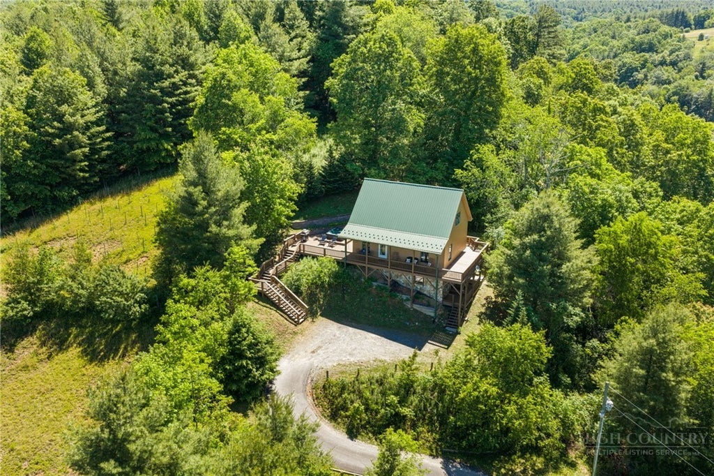Photo of 2163 Phillips Gap Road, West Jefferson, NC 28694 (MLS # 262434)