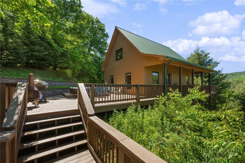 Photo of 2163 Phillips Gap Road, West Jefferson, NC 28694 (MLS # 262434)