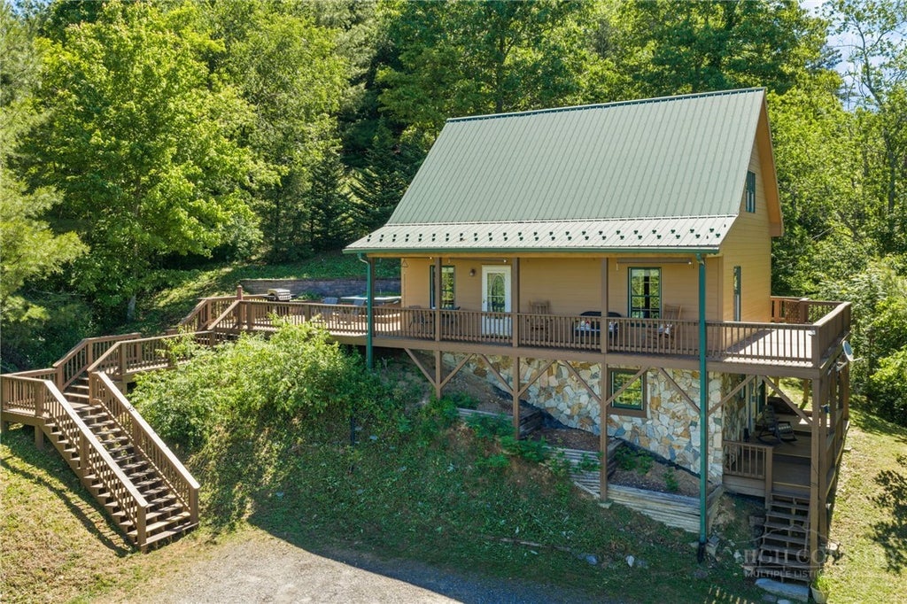 Photo of 2163 Phillips Gap Road, West Jefferson, NC 28694 (MLS # 262434)