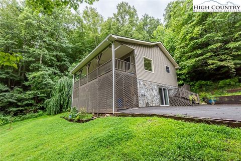 Photo of 15595 S US Highway 421, Deep Gap, NC 28618 (MLS # 256625)