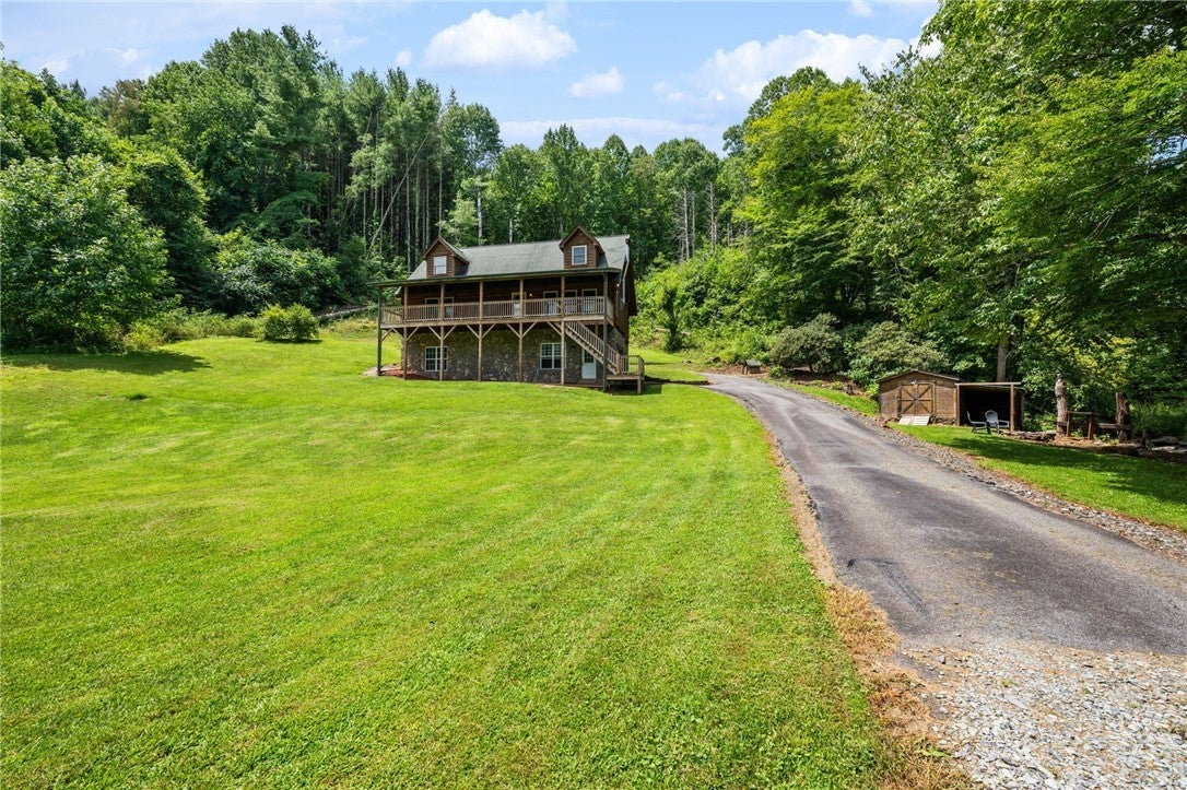 2717 Meat Camp Road