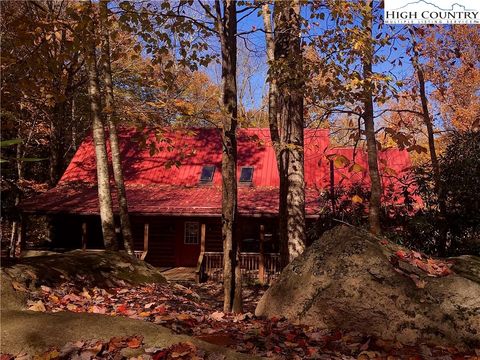 Photo of 524 Timber Lakes Drive, Todd, NC 28684 (MLS # 256000)