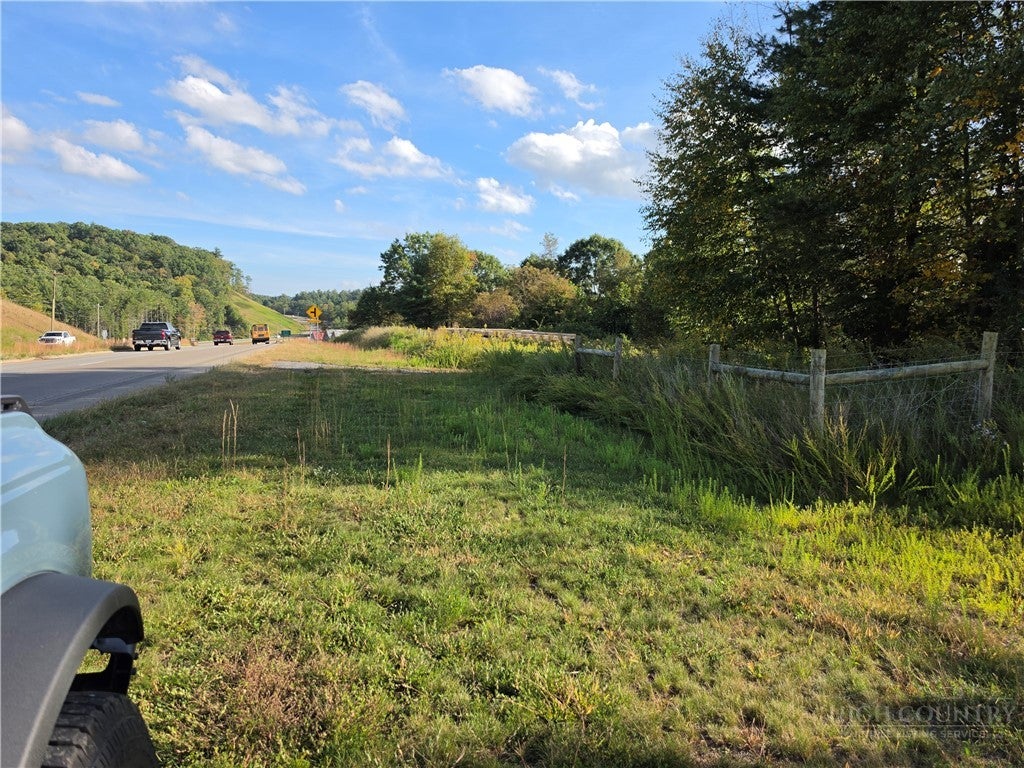 TBD US Hwy 221 / Railroad Grade Road
