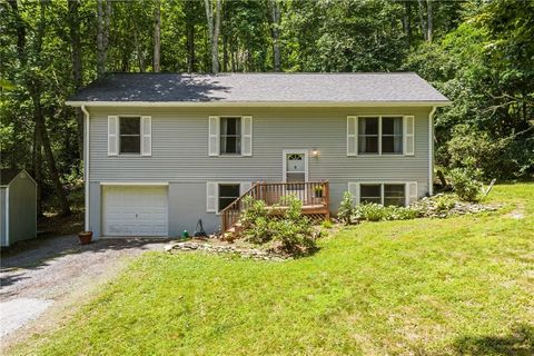 Photo of 100 Summersweet Drive, Banner Elk, NC 28604 (MLS # 263139)