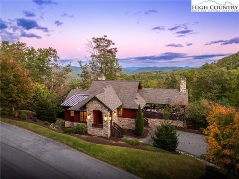Photo of 1253 Goldenrod Road, Boone, NC 28607 (MLS # 261028)