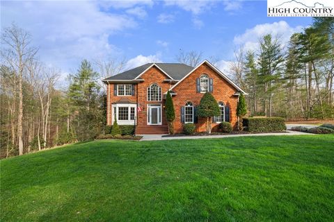 Photo of 458 Jim Caudill Road, Wilkesboro, NC 28697 (MLS # 260380)