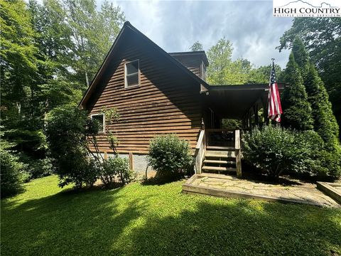 Photo of 128 Hillcrest Road, Newland, NC 28657 (MLS # 255203) Photo of 128 Hillcrest Road, Newland, NC 28657 (MLS # 255203)