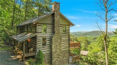 Photo of 527 Tomahawk Drive, Todd, NC 28684 (MLS # 262634)