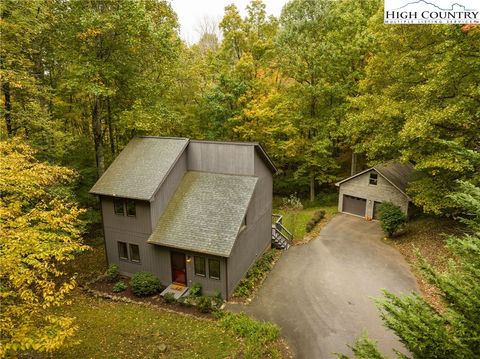 Photo of 285 Woodhaven Lane, Boone, NC 28607 (MLS # 246405)