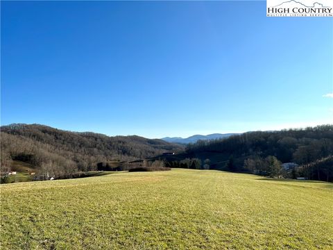 Photo of tbd Roby Cornett Road, Vilas, NC 28692 (MLS # 241014)
