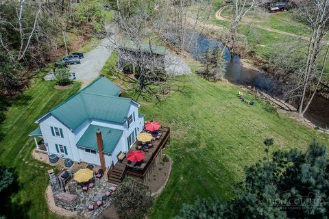 Photo of 8652 NC Highway 16, Grassy Creek, NC 29631 (MLS # 261921)