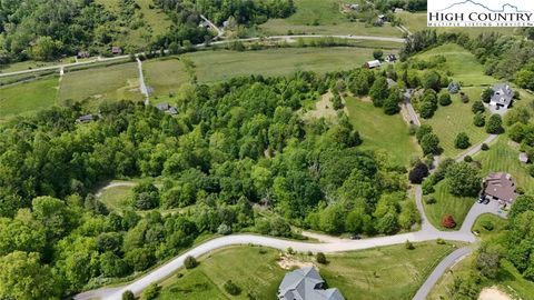 Photo of Lot 16 Rose Cliff Ln, Sugar Grove, NC 28679 (MLS # 255501)