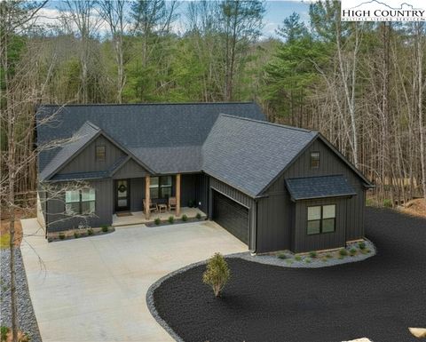 Photo of 4374 Poplar Bluff Drive, Lenoir, NC 28645 (MLS # 260755)