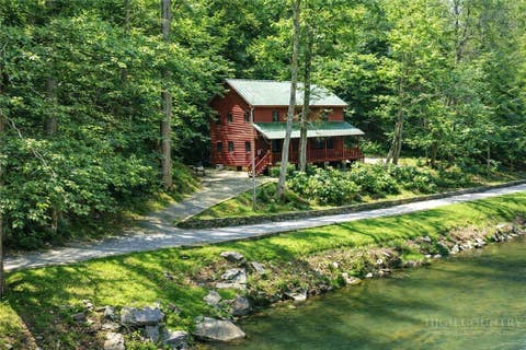 Photo of 180 Riverwood Lane, Sparta, NC 28675 (MLS # 261095)