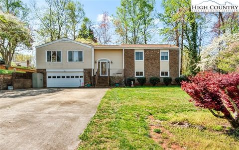 Photo of 223 Vandyke Street, Kernersville, NC 27284 (MLS # 261034)