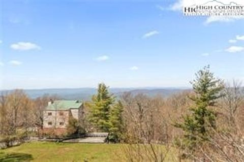 A home in Beech Mountain