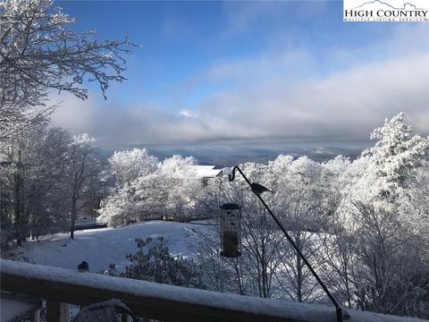 A home in Beech Mountain