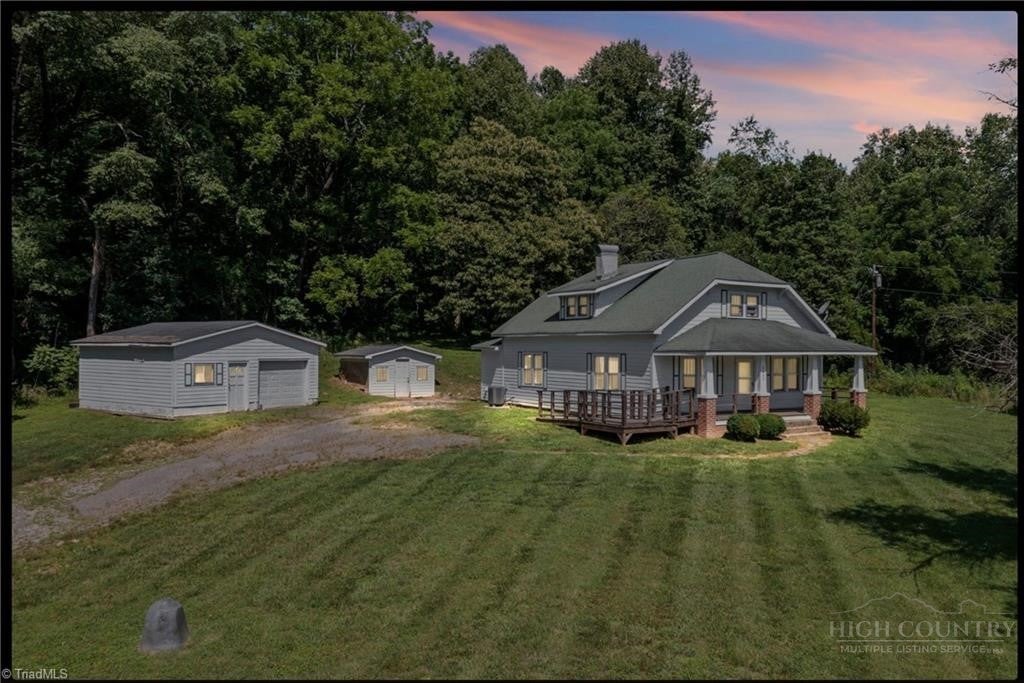 Photo of 6689 NC Highway, Millers Creek, NC 28651 (MLS # 262827)