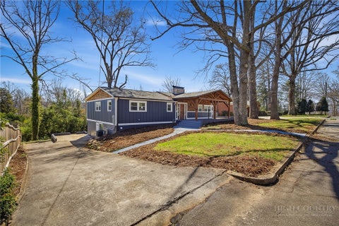 Photo of 223 W Park Drive, Morganton, NC 28655 (MLS # 260489)
