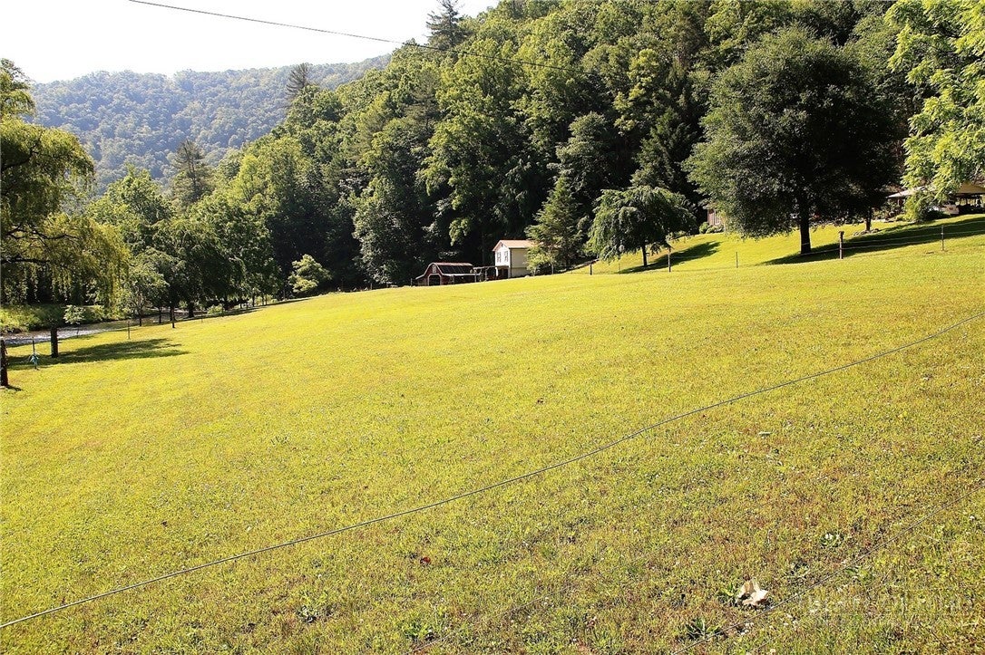 5521 Elk Creek Darby Road