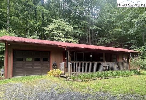 Photo of 2202 Old 16 Highway, Jefferson, NC 28640 (MLS # 256688)