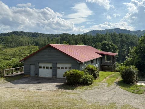 Homes For Sale - 735 Weaver Ford Road<br/> Grassy Creek, NC 28631